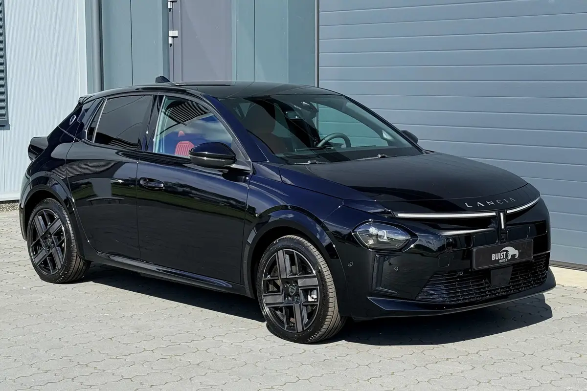 Lancia Ypsilon LX 51 kWh: foto 38