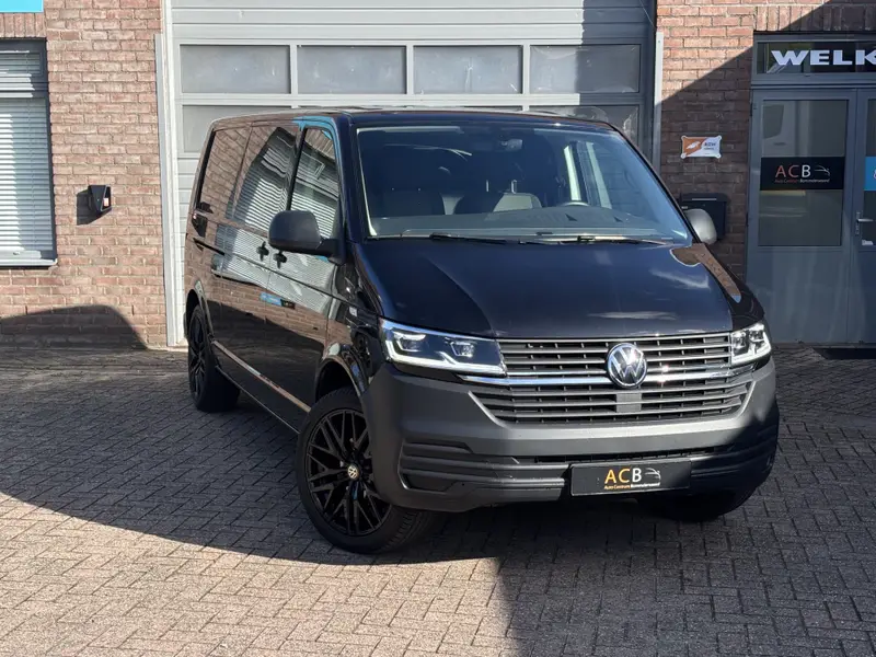 Volkswagen Transporter 2.0 TDI L2H1 Automaat 2023 leasen bij DreamLease: foto 1