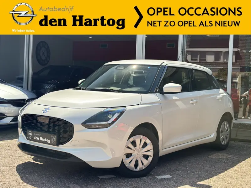 Suzuki Swift 1.2 Comfort Smart Hybrid 2025 leasen bij DreamLease: foto 1