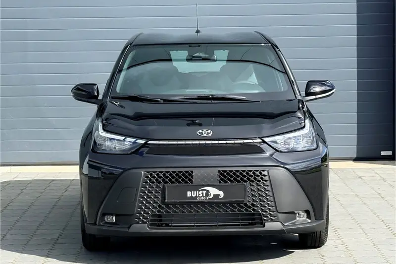 Toyota Aygo X Hybrid 115 pulse 2026 leasen bij DreamLease: foto 2