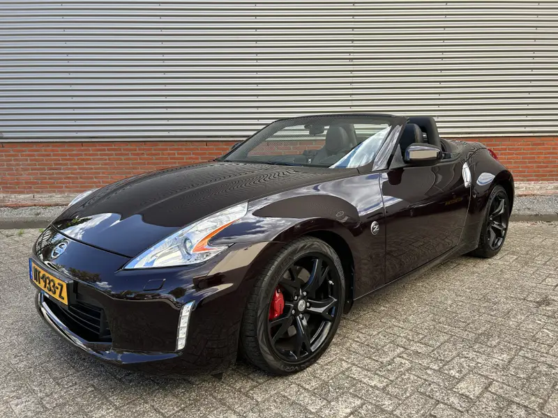 Nissan 370Z Roadster 3.7 V6 Pack 2013 leasen bij DreamLease: foto 2