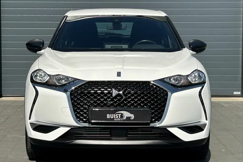 DS DS 3 Crossback 1.2 PureTech Chic 2022 leasen bij DreamLease: foto 2