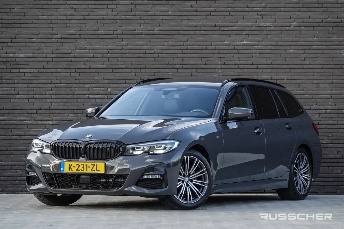 BMW 3 Serie Touring 320d 190Pk Aut. | High Executive | M-sport | 360° Camera | Trekhaak | 18'' | Dravit Grau: foto 47