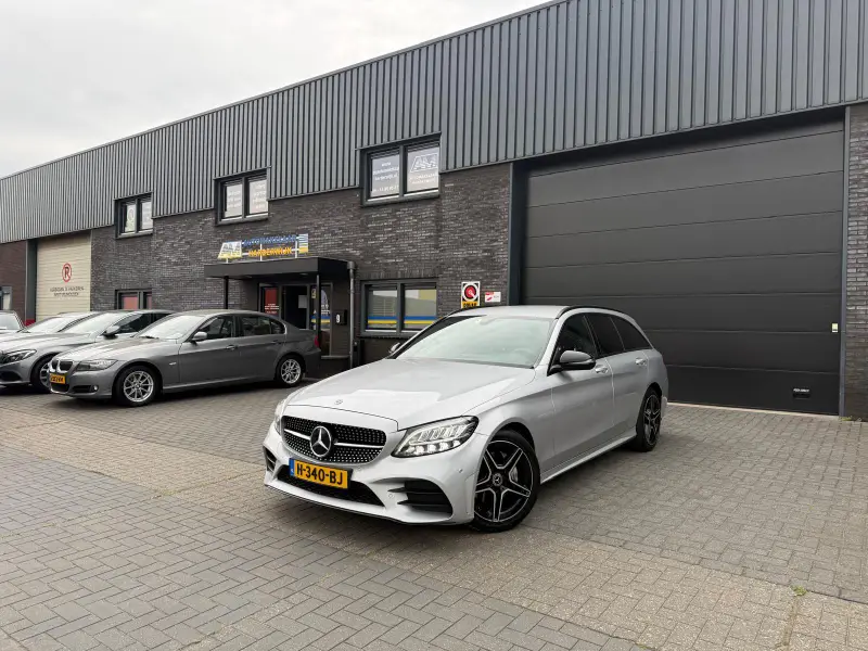 Mercedes-Benz C-Klasse Estate 160 Business Solution AMG Limited 2020 leasen bij DreamLease: foto 2