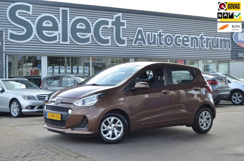 Hyundai i10 1.0i Comfort|70.000KM!!| CRUISE|AIRCO|DEALER ONDERH.|BLUETOOTH 2019 leasen bij DreamLease: foto 1
