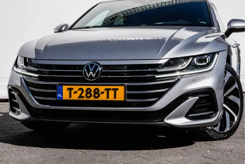 Volkswagen Arteon Shooting Brake 1.4 TSI 218pk eHybrid R-Line Business 2023 leasen bij DreamLease: foto 2