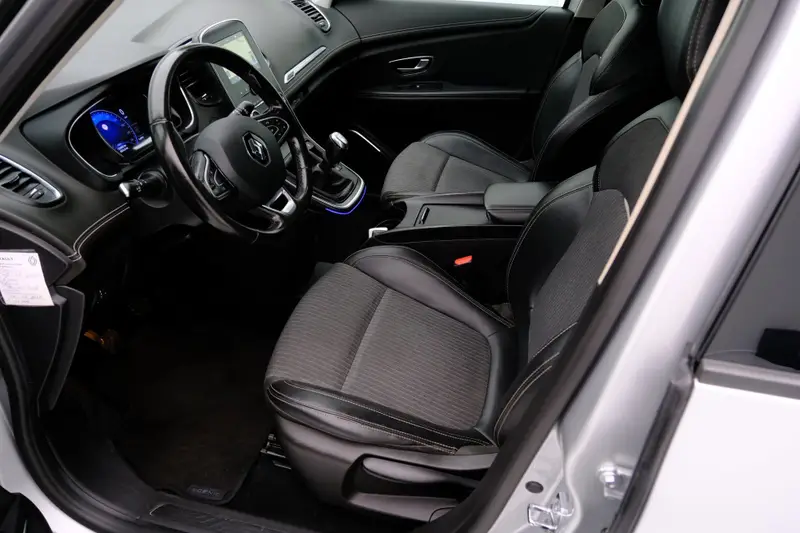 Renault Grand Scénic 1.3 TCe 140pk Intens 7-pers Navi|1e Eig|Half Leder|Cam|Clima|PDC|LMV 2022 leasen bij DreamLease: foto 2