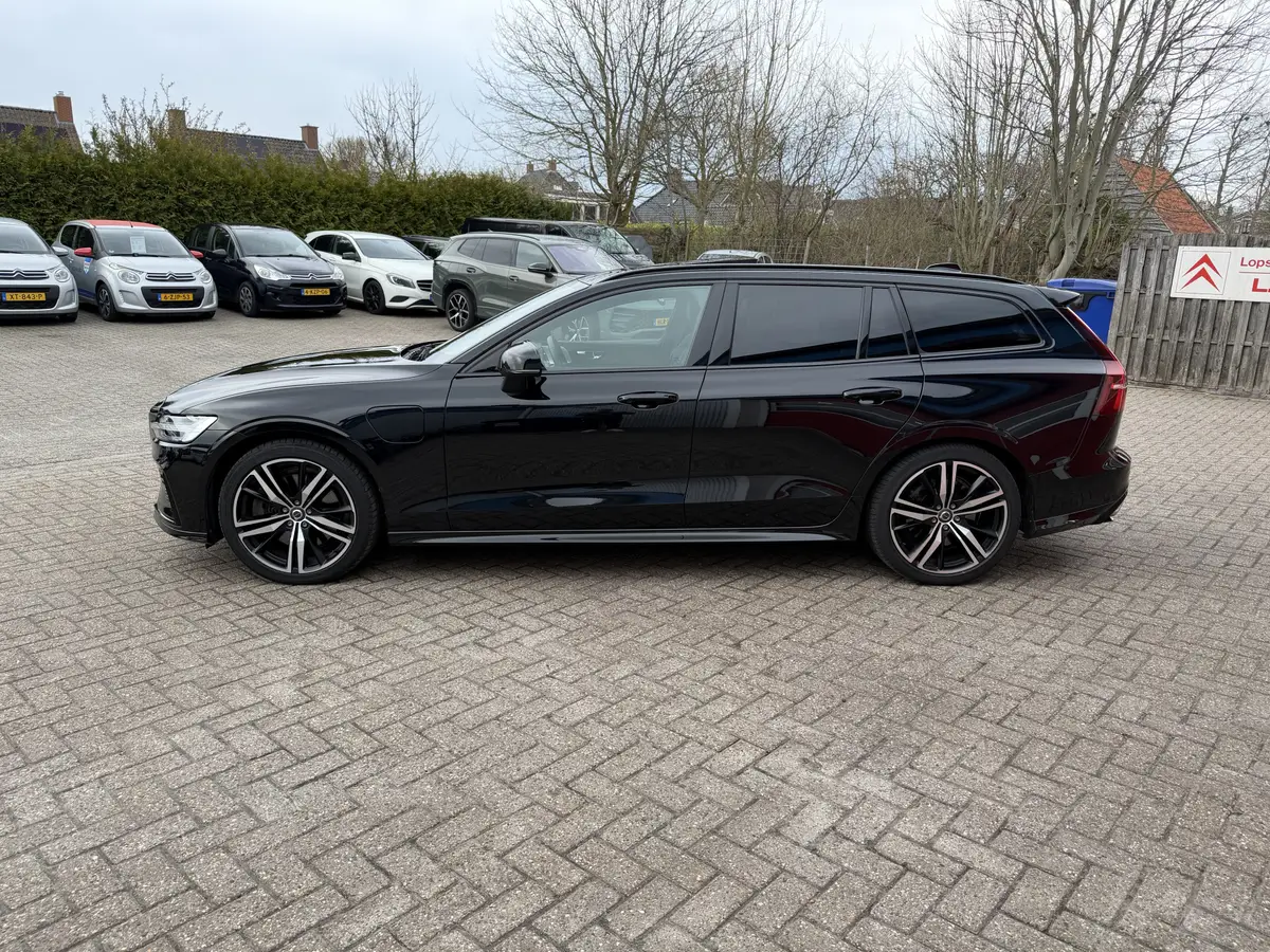 Volvo V60 2.0 T6 350 PK | Recharge | AWD R-Design |: foto 2