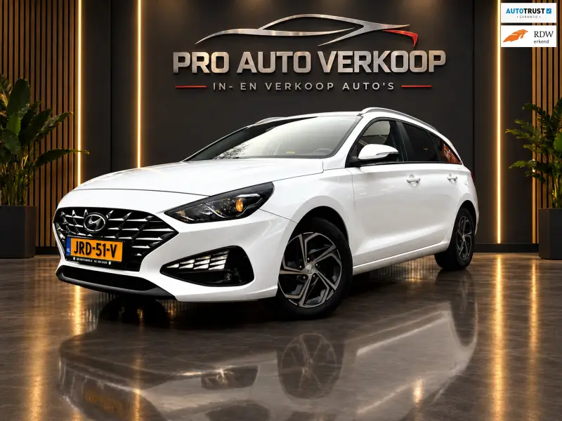 Hyundai i30 Wagon 1.0 T-GDi MHEV Comfort Clima_PDC_Trekh 2023 leasen bij DreamLease: foto 1