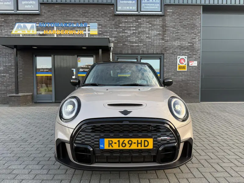 MINI 5-Deurs 2.0 Cooper S Rockingham GT Edition 2022 leasen bij DreamLease: foto 2