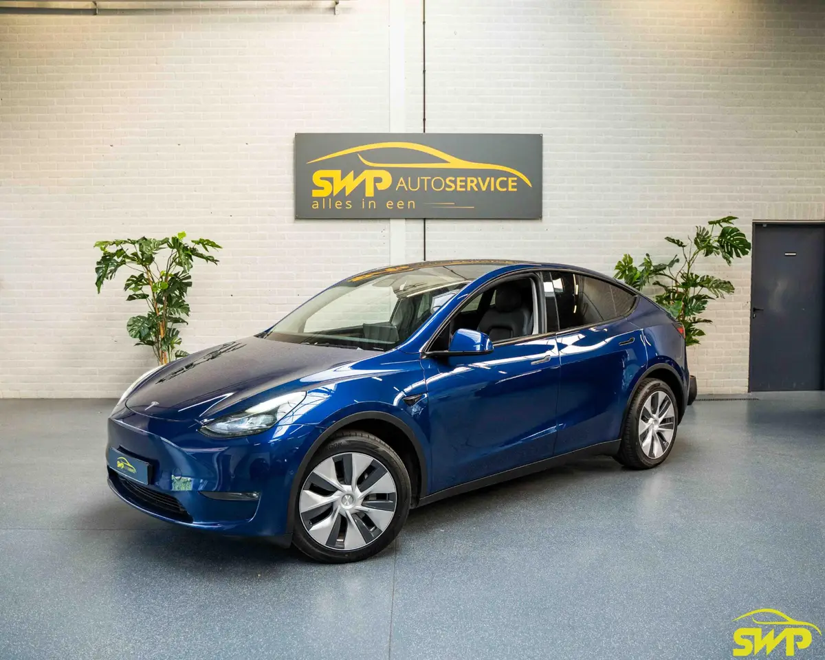 Tesla Model Y Long Range AWD 75 kWh: foto 1