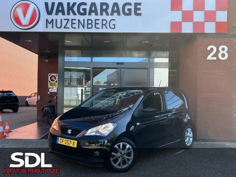 SEAT Mii 1.0 Sport Intense // AIRCO // PARKEER SENSOREN // 5-DEURS // CRUISE // BLUETOOTH // 2018 leasen bij DreamLease: foto 1