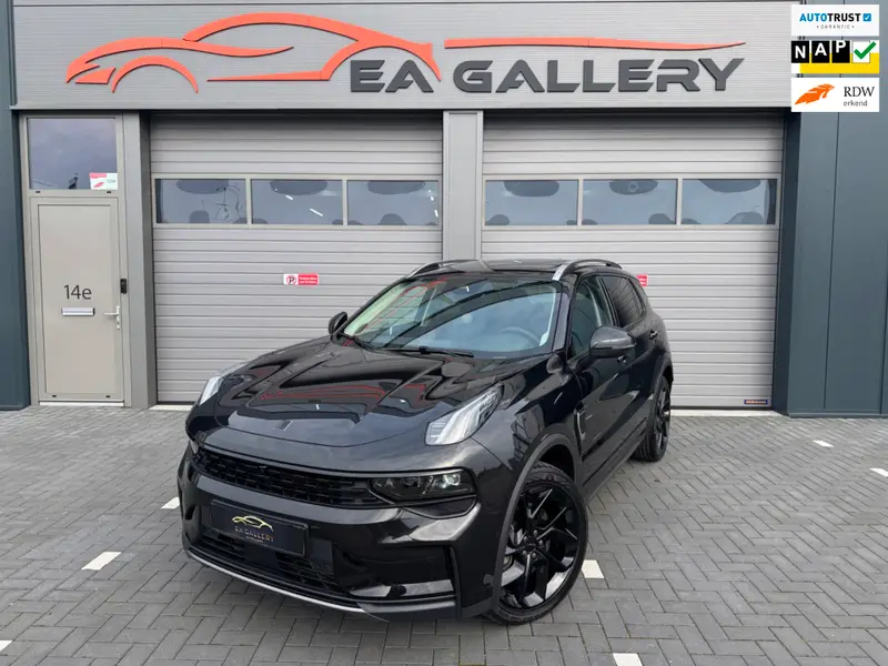 Lynk & Co 01 1.5 Bomvol Black Edition 261PK 360°Camera NAP 2023 leasen bij DreamLease: foto 1