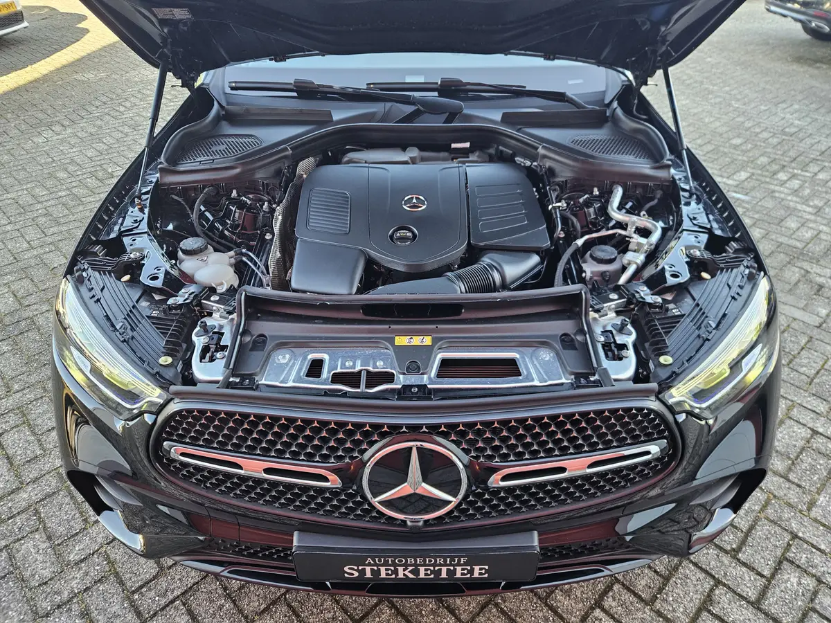 Mercedes-Benz GLC Coupe 200 4MATIC AMG Line | ACC | Camera | Carplay |: foto 32