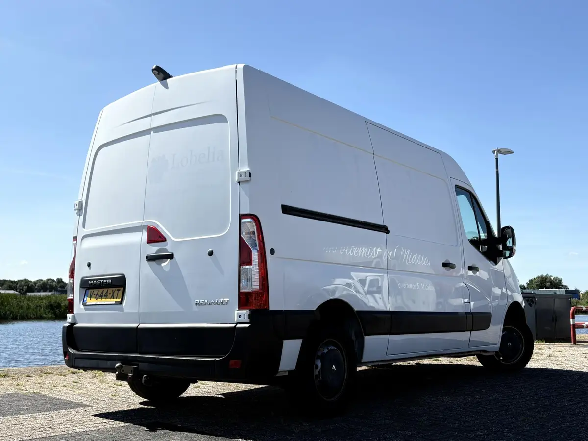 Renault Master T35 2.3 dCi L2H2: foto 2
