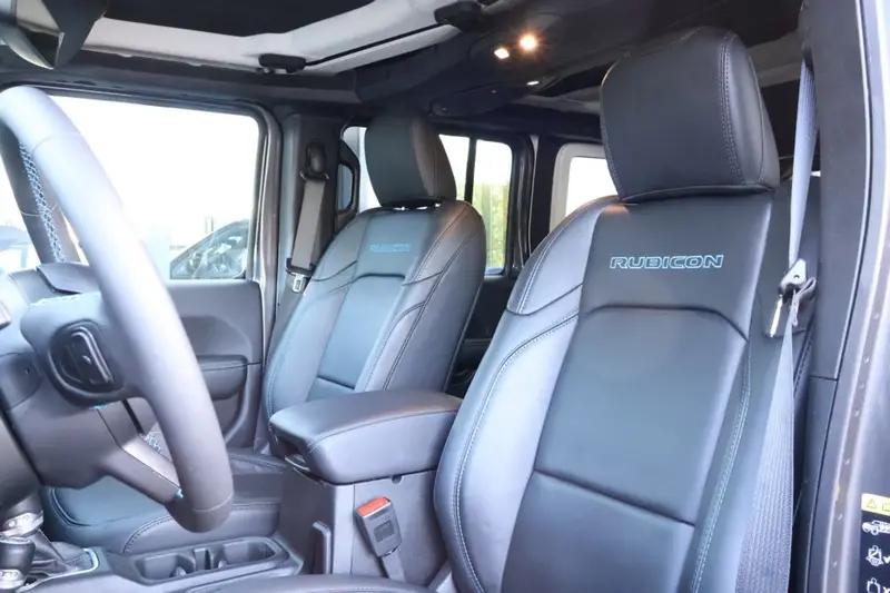 Jeep Wrangler 4XE 380 RUBICON / NIEUW MODEL / HARDTOP 2025 leasen bij DreamLease: foto 2