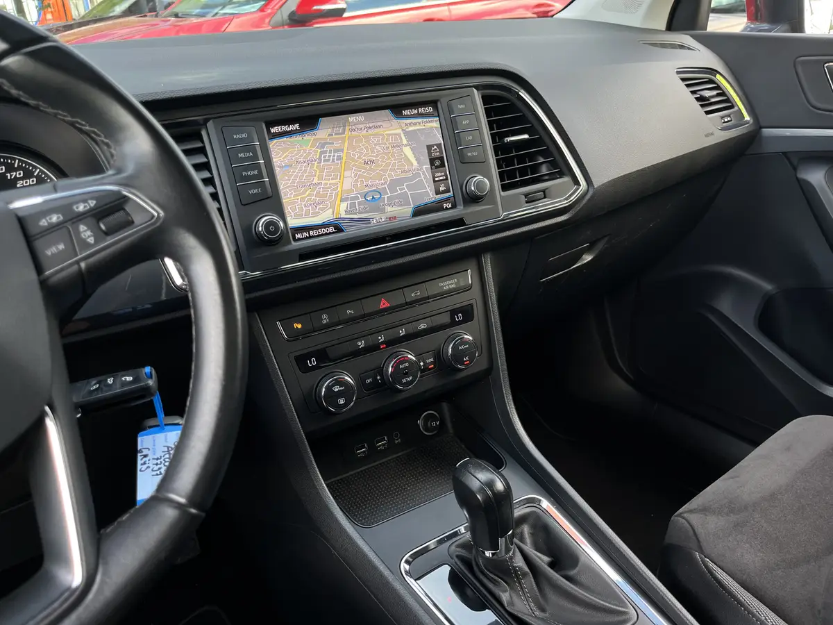 SEAT Ateca 1.4 EcoTSI Xcellence // NAVI // PDC // CRUISE // CLIMA // ELEK. ACHTERKLEP // DODEN HOEK SENSOR //: foto 33