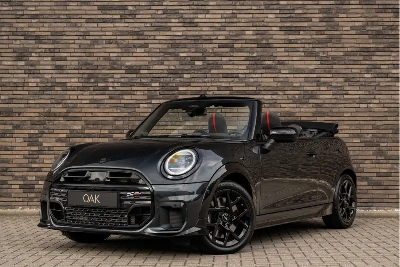 MINI Cooper Cabrio 2.0 C John Cooper Works XL | Leder | Memory | H&K | 17"LM | Legend Grey 2025 leasen bij DreamLease: foto 2