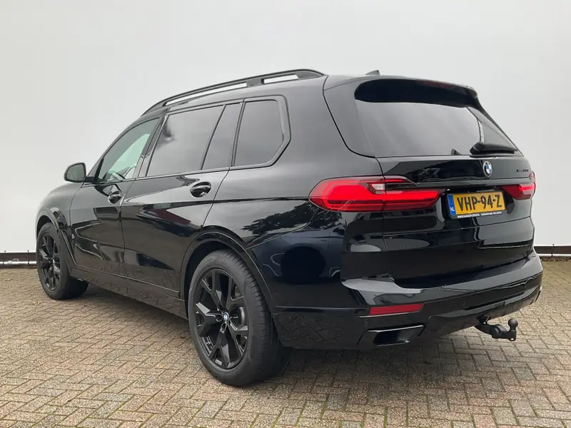 BMW X7 xDrive 30D Van Grijs kenteken High Executive Pano.dak Leer Trekhaak Grijskenteken 2019 leasen bij DreamLease: foto 2