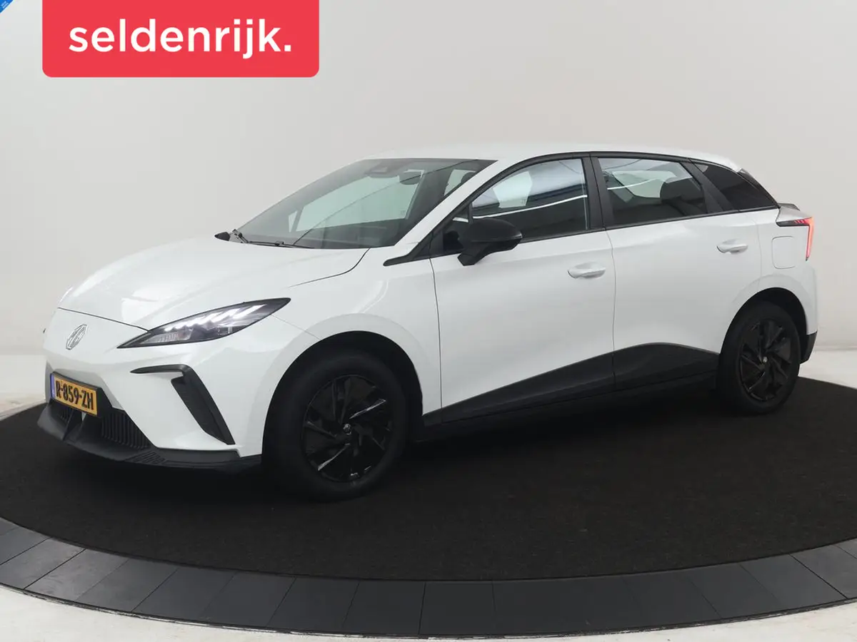 MG MG4 EV Electric Standard 51 kWh: foto 1