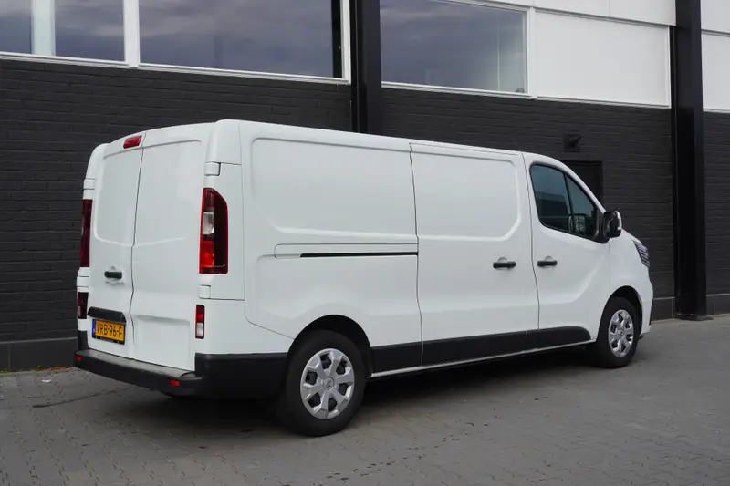 Renault Trafic 2.0 dCi 110PK L2 EURO 6 2022 leasen bij DreamLease: foto 2