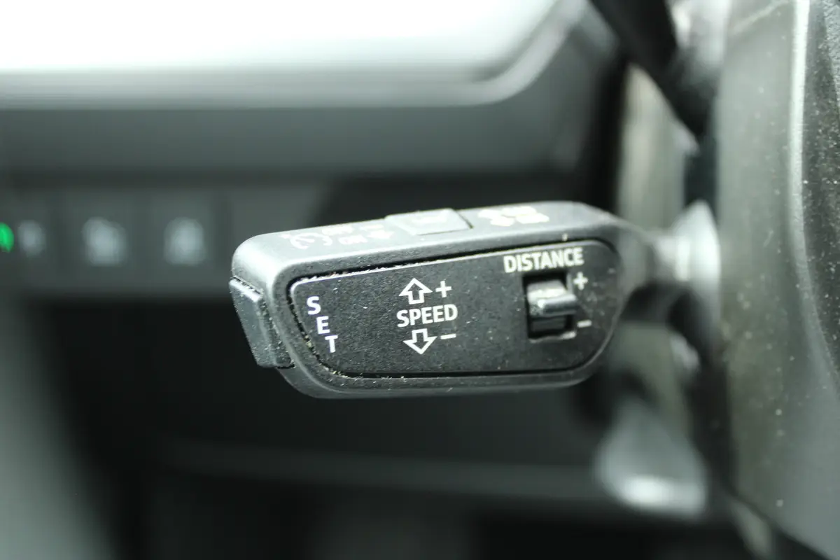 Audi Q4 e-tron 40 S-Line 77 kWh Camera Adaptive-Cruise Navigatie Stoelverwarming Led: foto 34