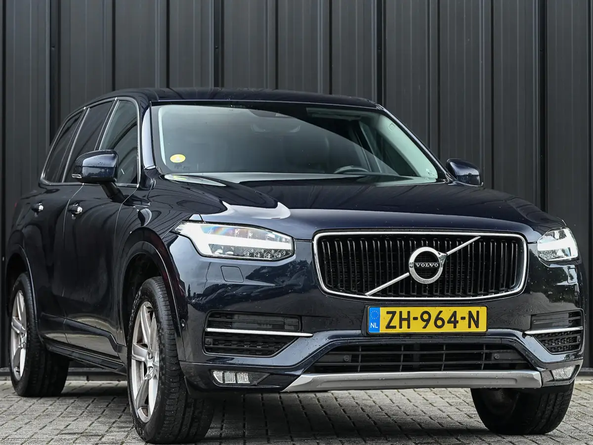 Volvo XC90 2.0 D5 AWD R-Design: foto 24