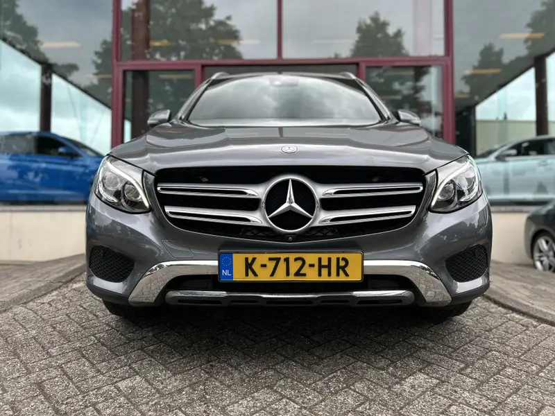 Mercedes-Benz GLC 250 4MATIC Prestige 2016 leasen bij DreamLease: foto 2