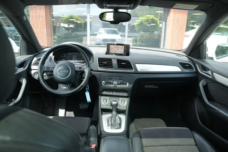 Audi Q3 2.0 TDI quattro S Edition 2013 leasen bij DreamLease: foto 2