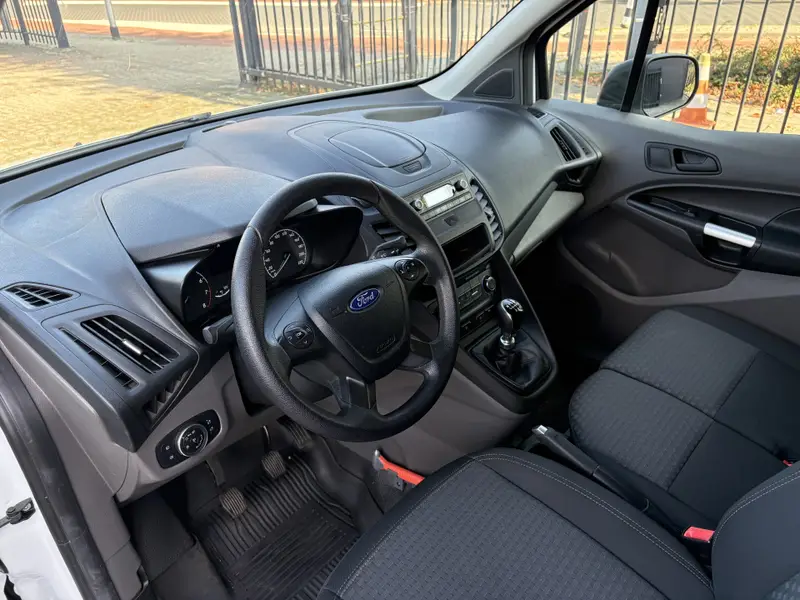 Ford Transit Connect 1.0 Ecoboost L1, 3 persoons, airco, voorruitverwarming 2019 leasen bij DreamLease: foto 2