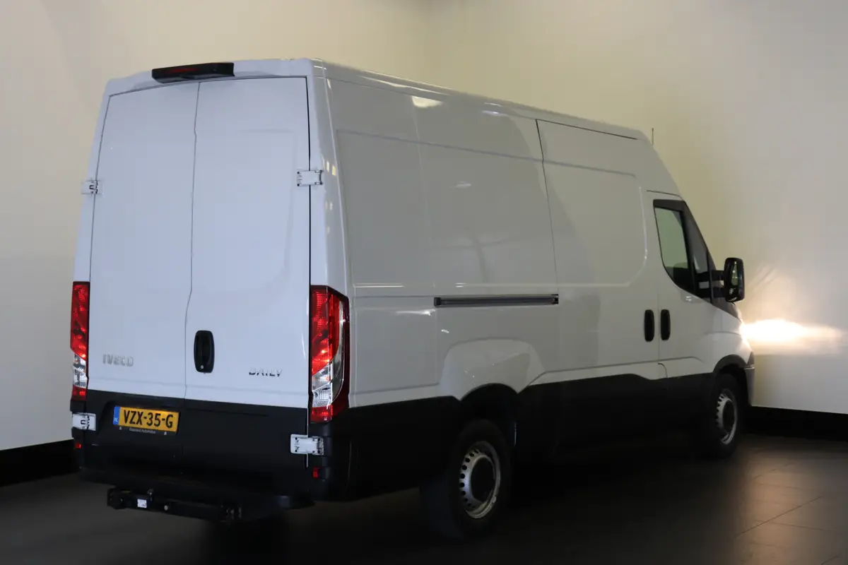 Iveco Daily 35S12V 2.3 L2H2 EURO 6: foto 2