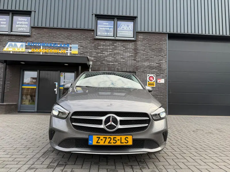 Mercedes-Benz B-Klasse 180 Business Solution AMG 2021 leasen bij DreamLease: foto 2