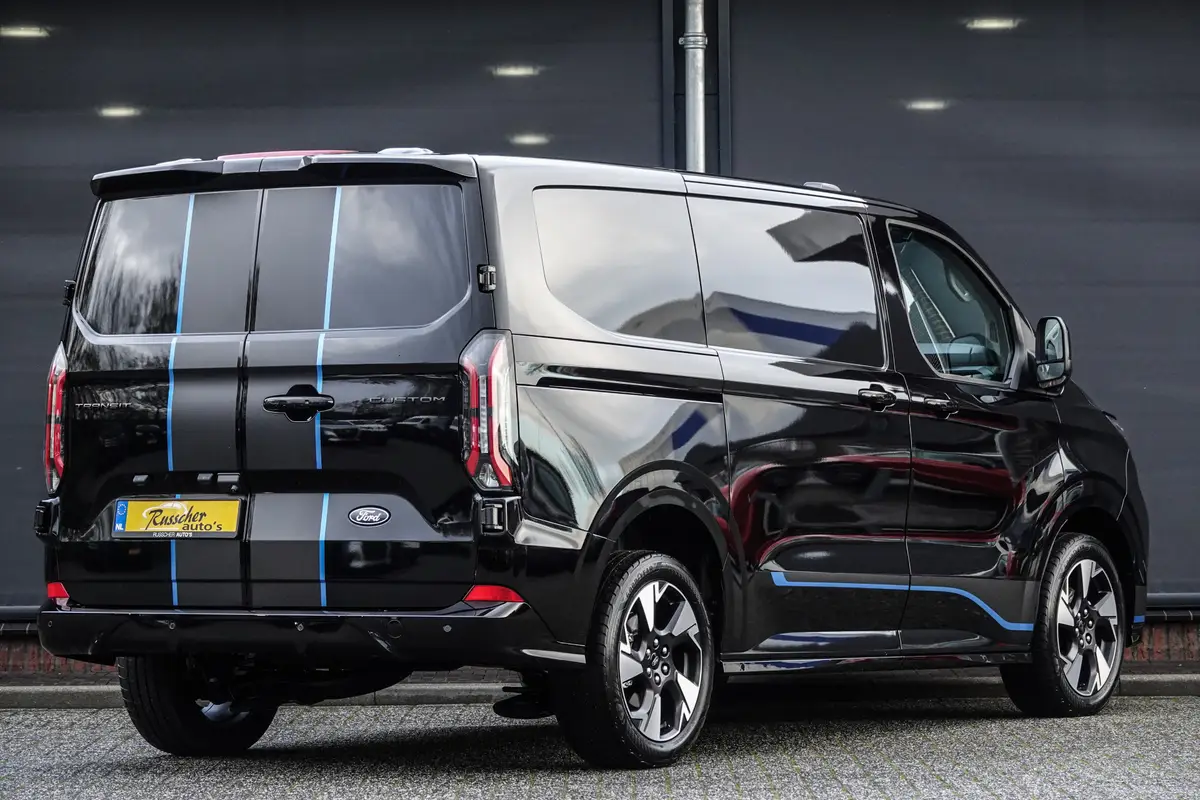 Ford Transit Custom L1H1 170Pk Aut. | Sport | 2xSchuifdeur | Achteruitrijcamera | Agate Black: foto 2
