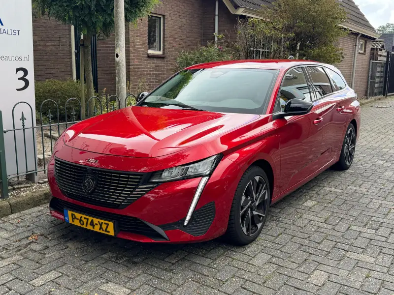 Peugeot 308 SW 1.2 PureTech Allure Pack Business 2022 leasen bij DreamLease: foto 2
