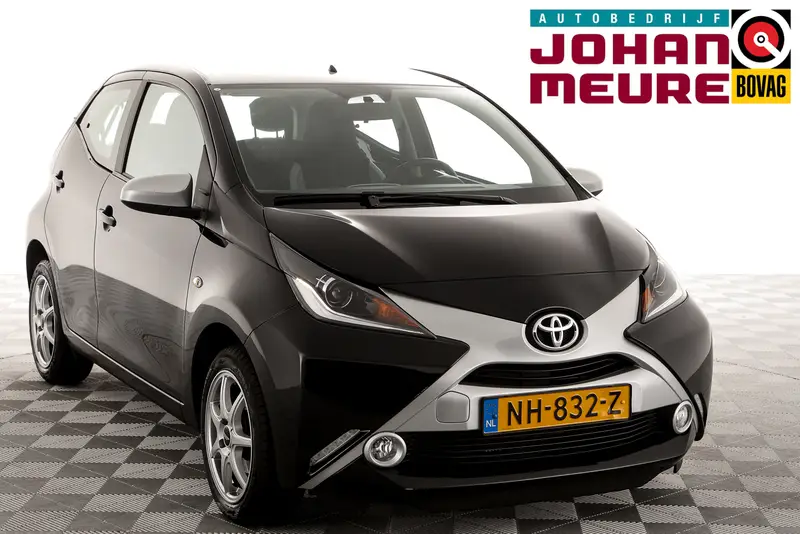 Toyota Aygo 1.0 VVT-I X-Play 5drs 2017 leasen bij DreamLease: foto 1