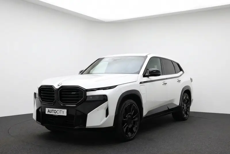 BMW XM PHEV 30 kWh M Sport V8 Carbon l Drive Assistance l 360 Camera l HUD l VOL OPTIES 2024 leasen bij DreamLease: foto 1