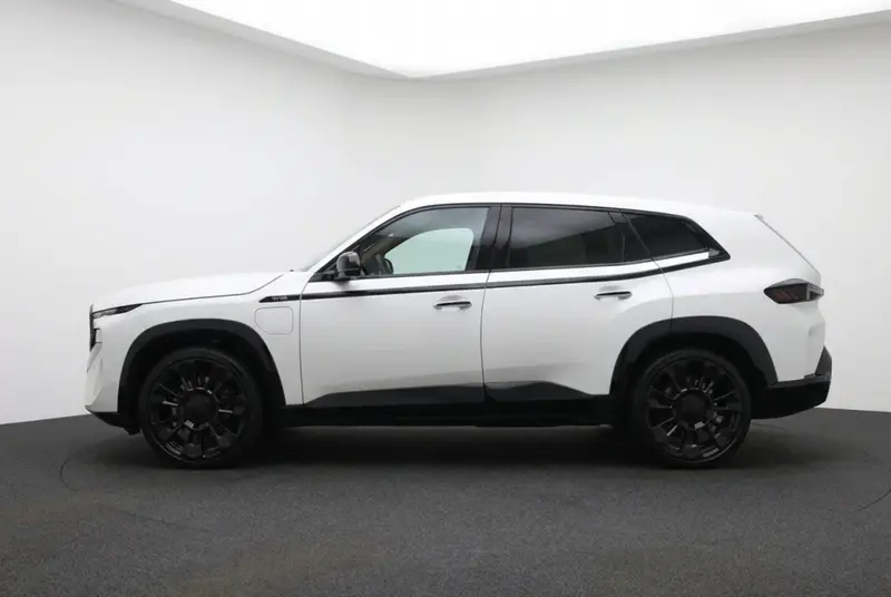 BMW XM PHEV 30 kWh M Sport V8 Carbon l Drive Assistance l 360 Camera l HUD l VOL OPTIES 2024 leasen bij DreamLease: foto 2