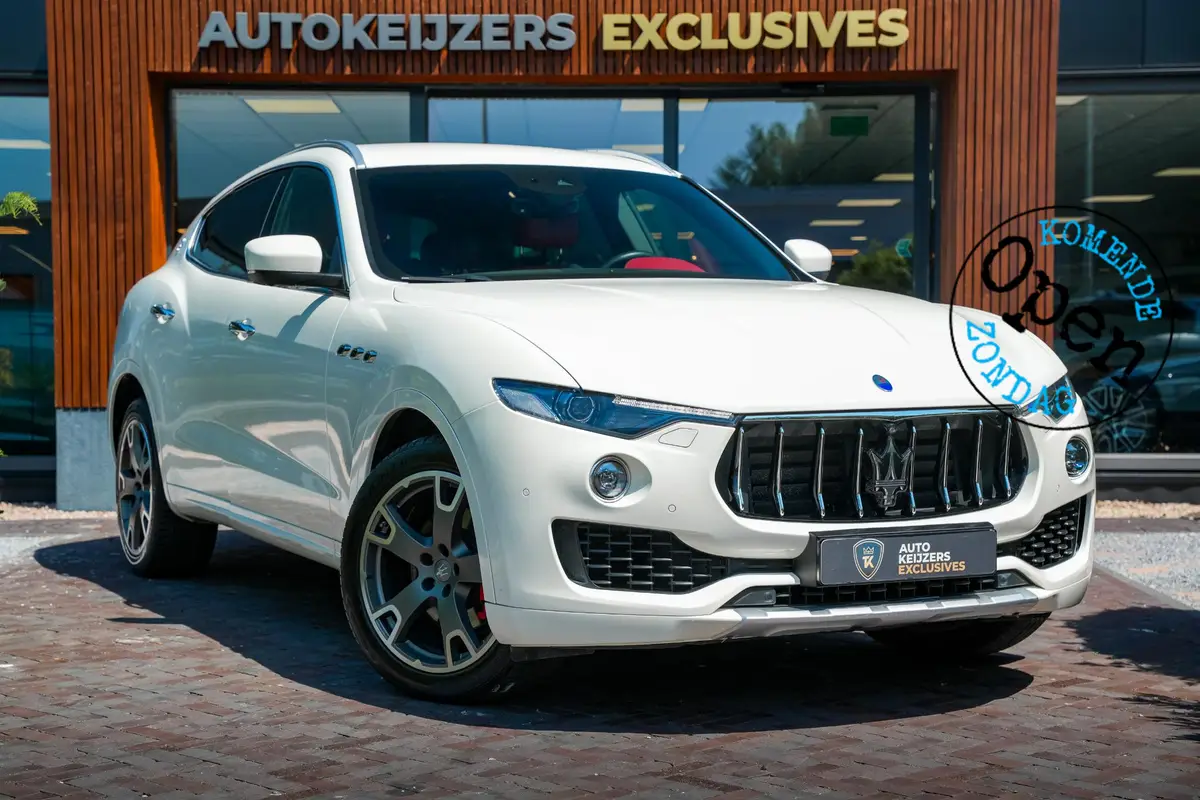 Maserati Levante 3.0 V6 D AWD GranLusso: foto 1