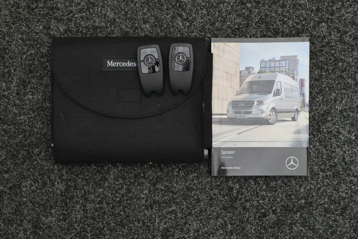 Mercedes-Benz Sprinter 317 CDI L1H1 RWD: foto 55