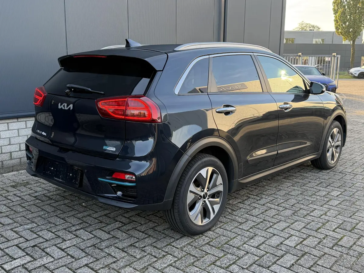 Kia e-Niro ExecutiveLine 64 kWh: foto 2