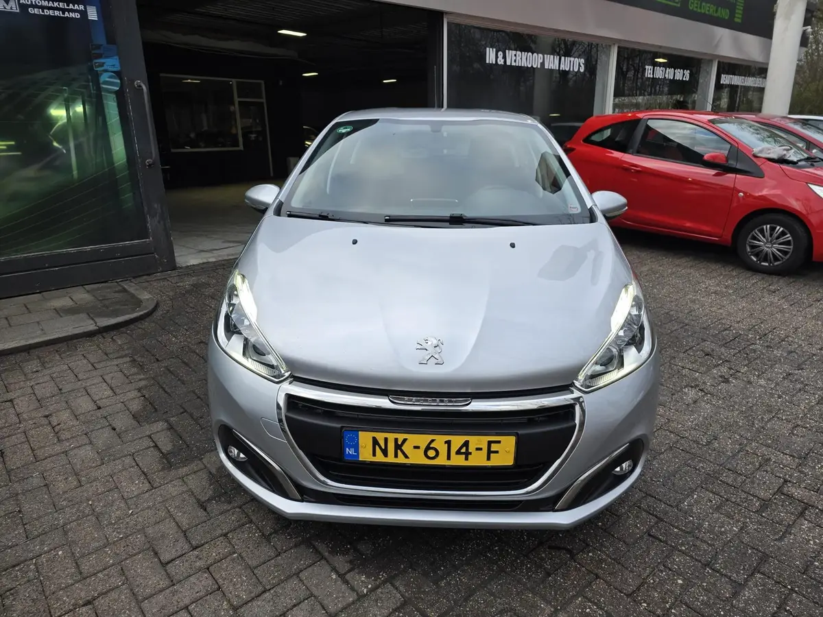 Peugeot 208 1.2 80 PK Blue Lion | 3E EIGENAAR | 3/6 OF 12MND: foto 2