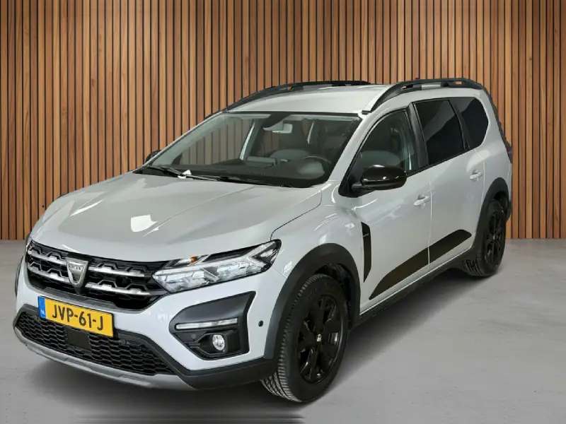 Dacia Jogger 1.0 TCe Extreme 5p. | Navi | Cruise 2022 leasen bij DreamLease: foto 1