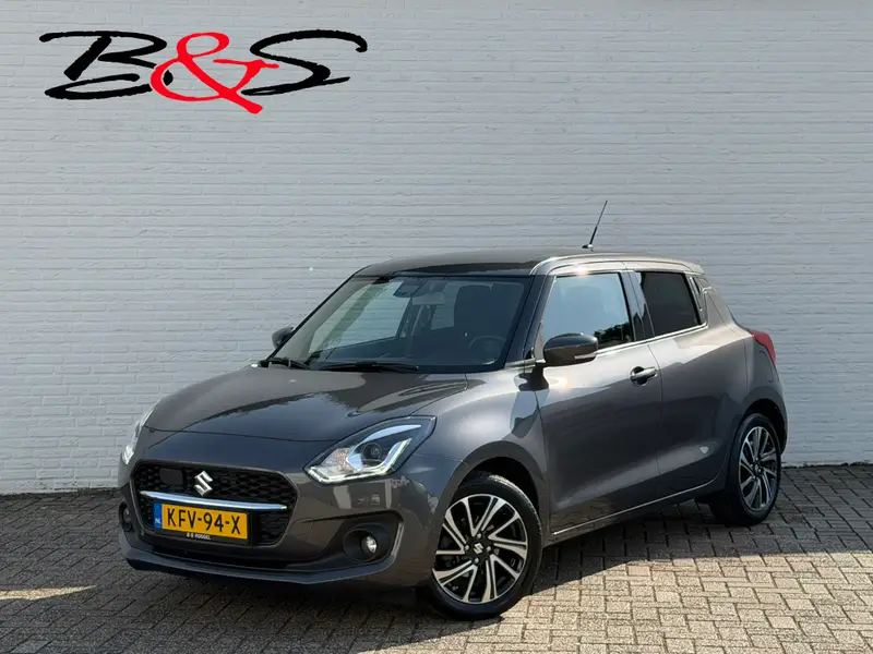Suzuki Swift 1.2 Style Hybrid Camera+Pdc Clima Cruise Adaptive Cruise Stoelverwarming Carplay 2022 leasen bij DreamLease: foto 1