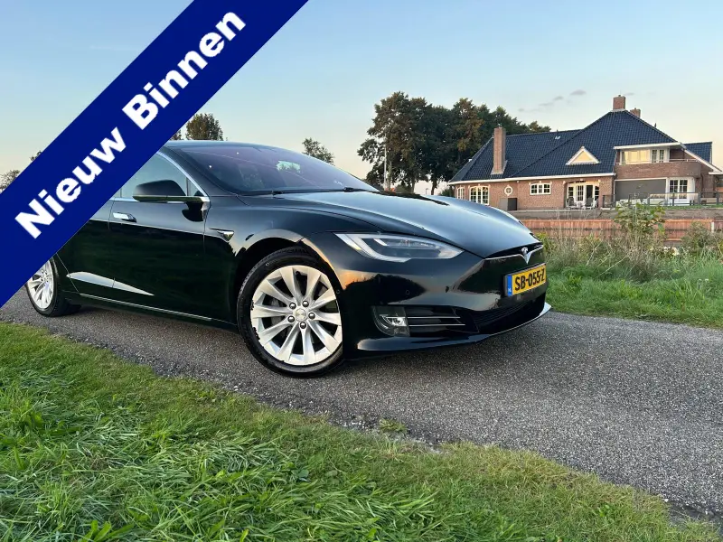 Tesla Model S 75D Base | Autopilot | Pano | Stoelverwarming | Dodehoek Detectie 2018 leasen bij DreamLease: foto 1