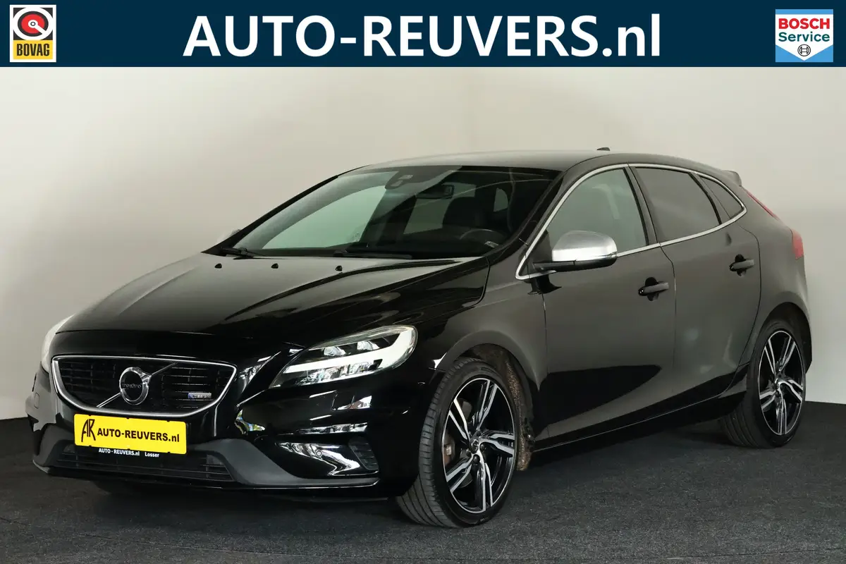 Volvo V40 2.0 D3 R-Design: foto 1