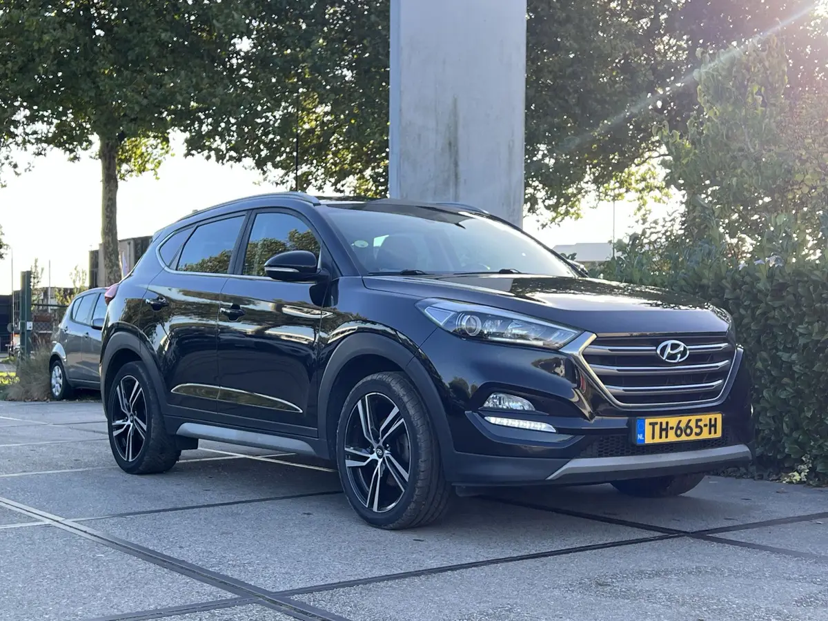 Hyundai Tucson 1.7 CRDi Comfort: foto 1