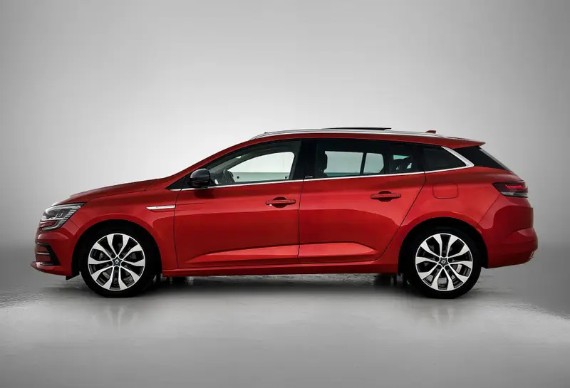 Renault Megane E-Tech Estate 1.6 Plug-In Hybrid 160 Business Edition One 2021 leasen bij DreamLease: foto 2