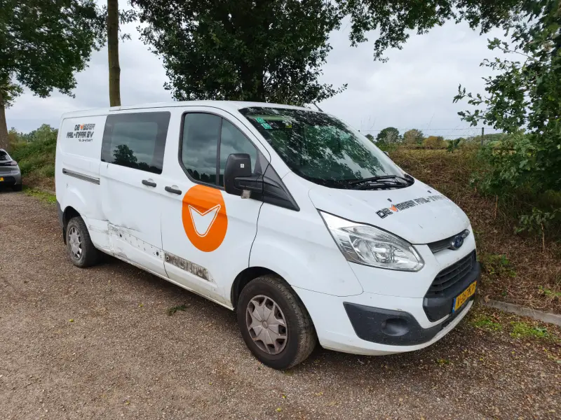 Ford Transit Custom 2.0TDCI L2H1 **Motor Defect** Dubbele Cabine 5-Persoons Cruise Control Bluetooth Airco Pdc DC 2017 leasen bij DreamLease: foto 1