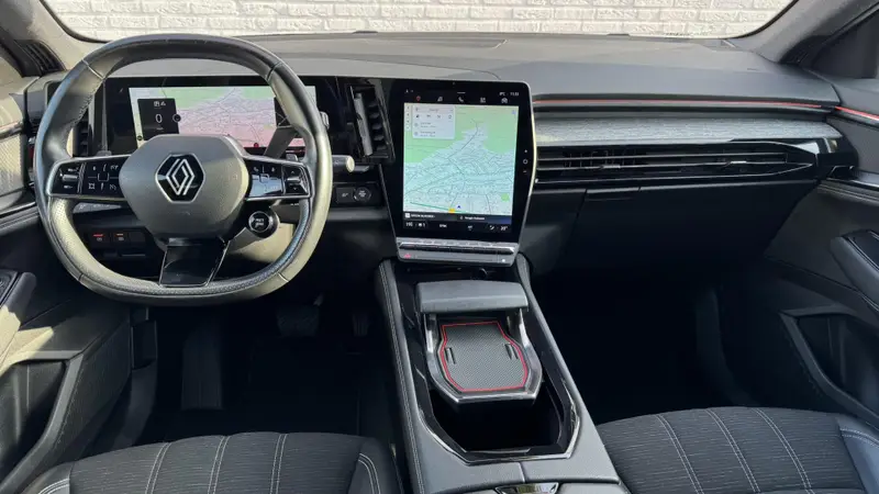Renault Austral 1.3 mild hybrid Automaat Climate control Cruise control Navi Apple Android DAB Achteruitrijcamera 2022 leasen bij DreamLease: foto 2
