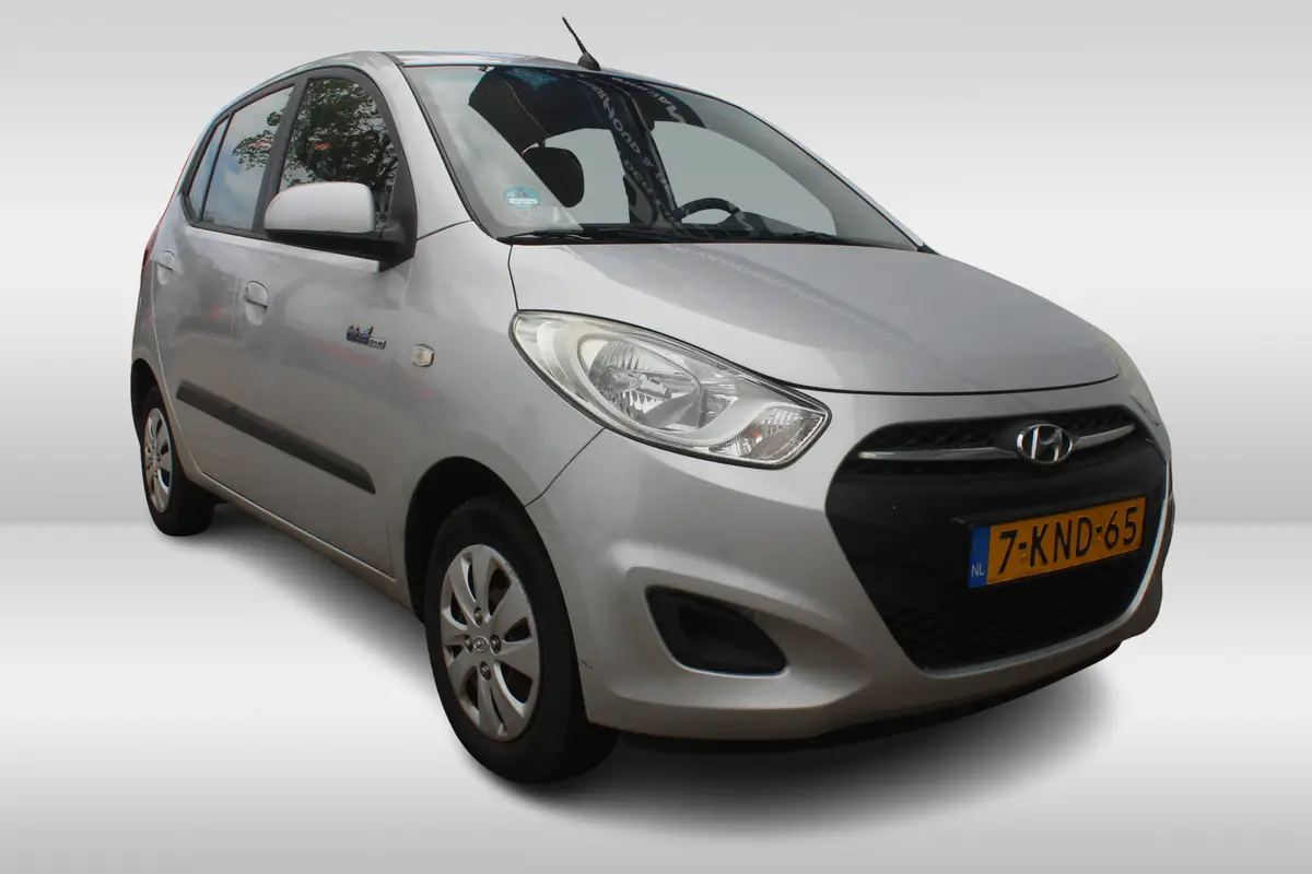 Hyundai i10 1.0 i-Drive: foto 2